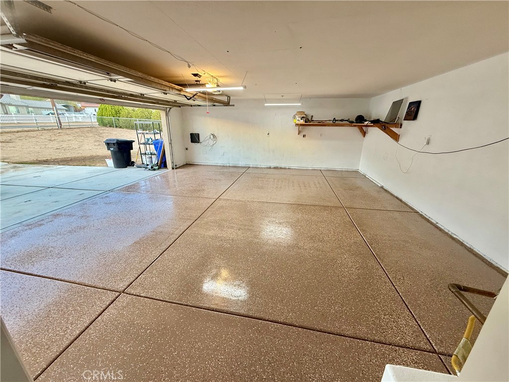 16209 Serrano Road Apple Valley, CA 92307 - Photo 33 of 36