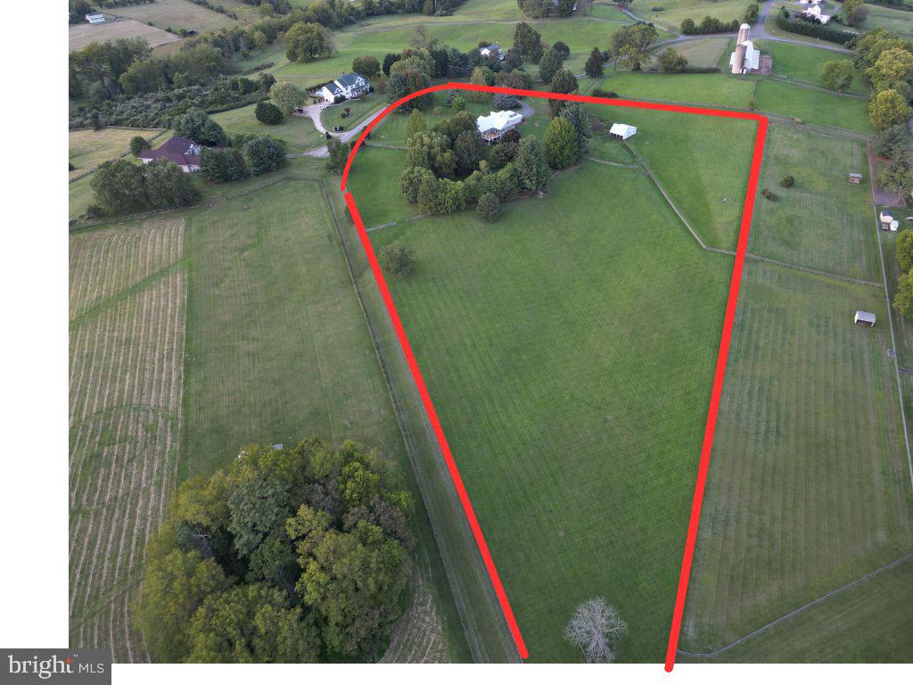 8313 Stable Gate Road Warrenton, VA 20186 - Photo 3 of 80 Approximate lot lines. Not a survey.