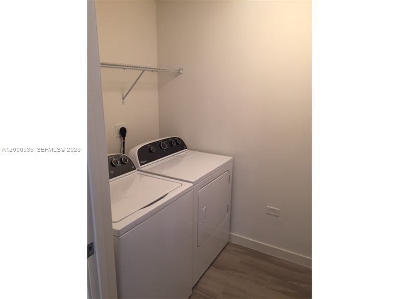999 Southwest 1st Street, Unit 1515 Miami, FL 33130 - Photo 2 of 12