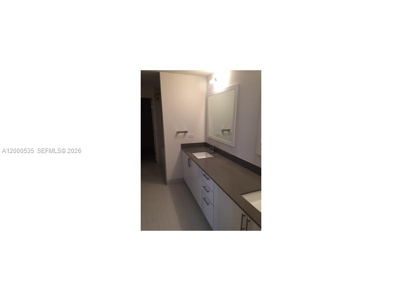 999 Southwest 1st Street, Unit 1515 Miami, FL 33130 - Photo 4 of 12