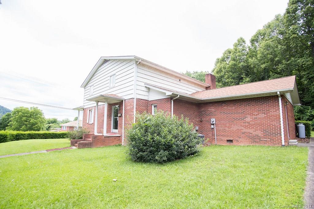 490 Morehead Road Marion, NC 28752 - Photo 2 of 24 Gallery Image 2