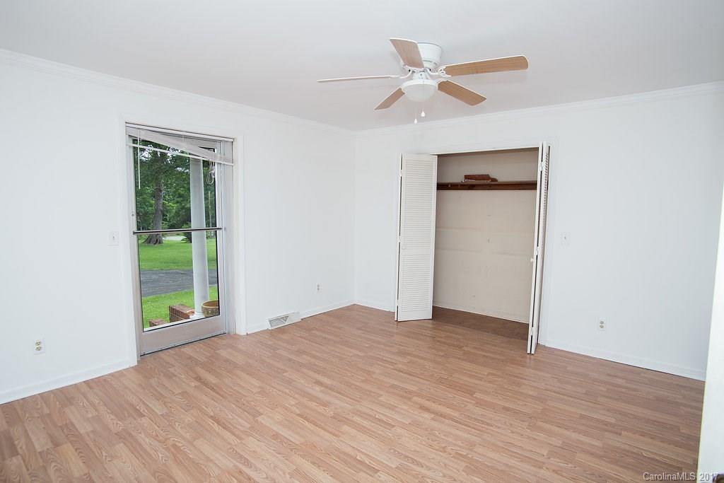 490 Morehead Road Marion, NC 28752 - Photo 13 of 24 Gallery Image 13