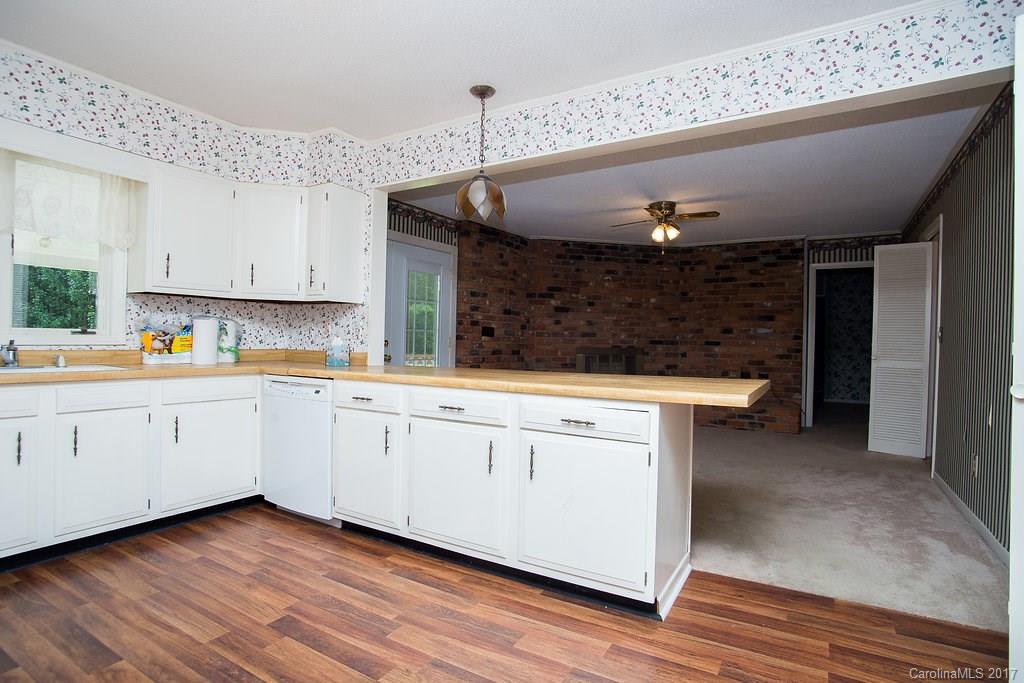 490 Morehead Road Marion, NC 28752 - Photo 23 of 24 Gallery Image 23