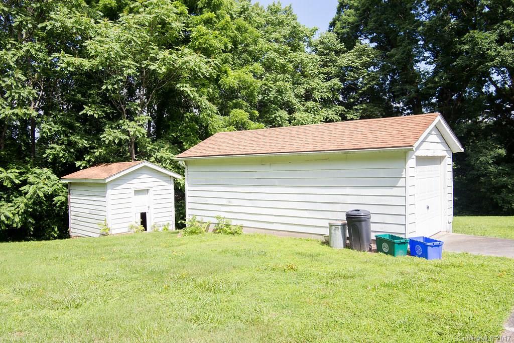 490 Morehead Road Marion, NC 28752 - Photo 8 of 24 Gallery Image 8