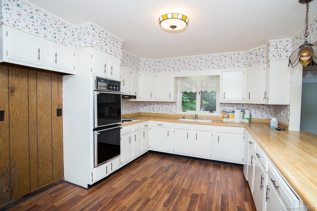 490 Morehead Road Marion, NC 28752 - Photo 10 of 24 Gallery Image 10