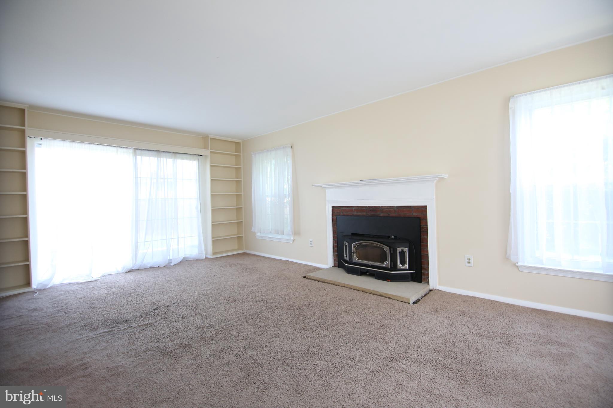 10 Tempo Road Levittown, PA 19056 - Photo 10 of 25 Gallery Image 10