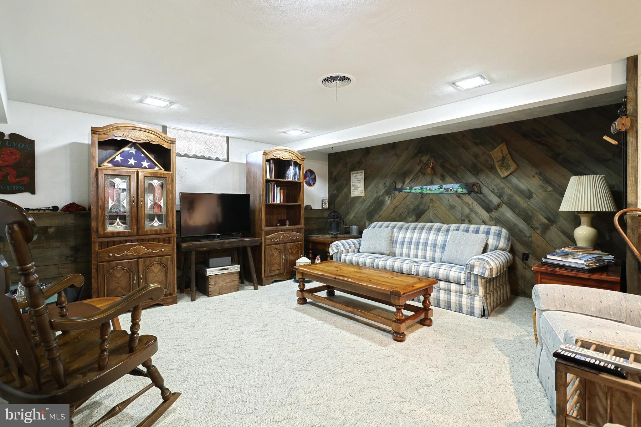 106 Homeland Road York, PA 17403 - Photo 28 of 39