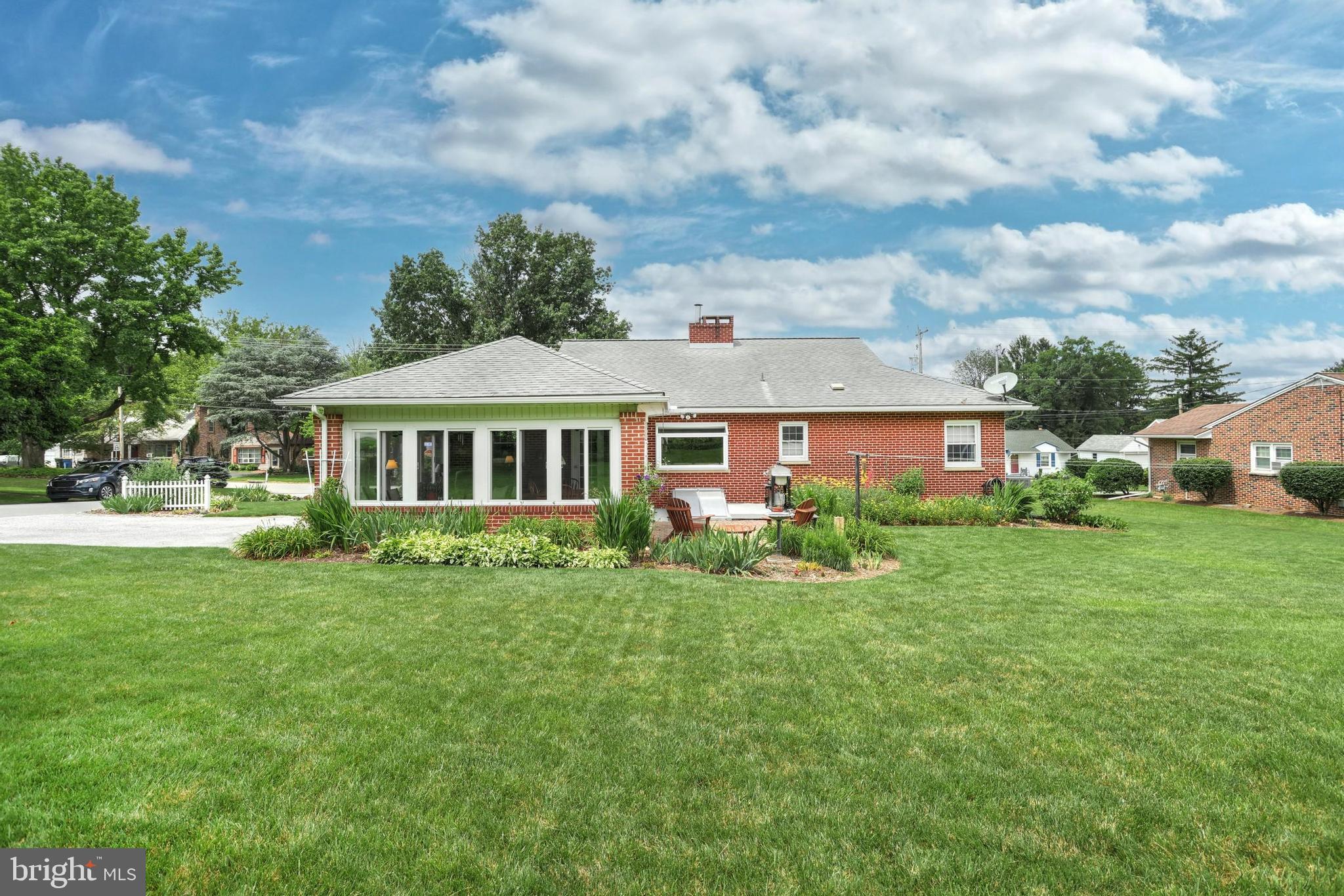 106 Homeland Road York, PA 17403 - Photo 5 of 39