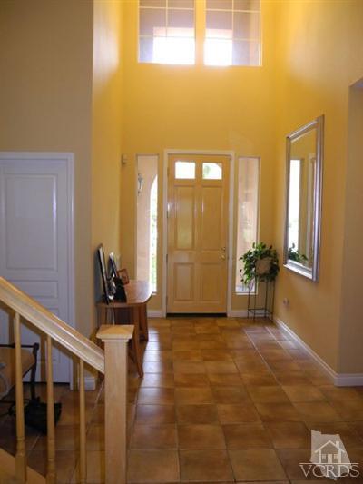 291 Culview Court Simi Valley, CA 93065 - Photo 3 of 9 a view of hallway with livingroom and furniture