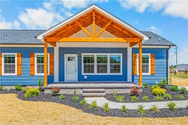 $379,900 | 4727 Nc Highway, Boonville, NC 27011