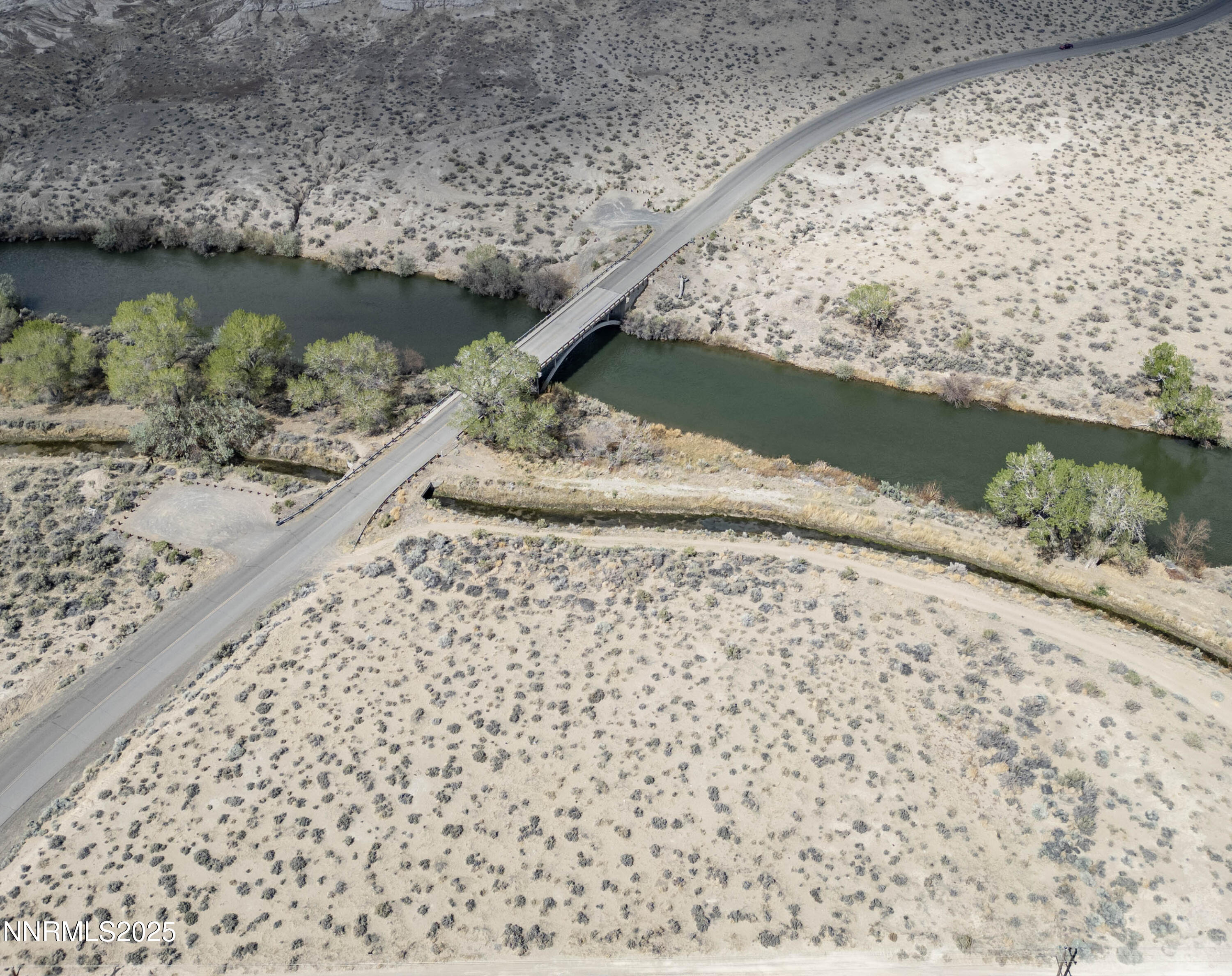20144 Lahontan Dam Road Fallon, NV 89406 - Photo 25 of 35 a view of a wooden floor with a lake view