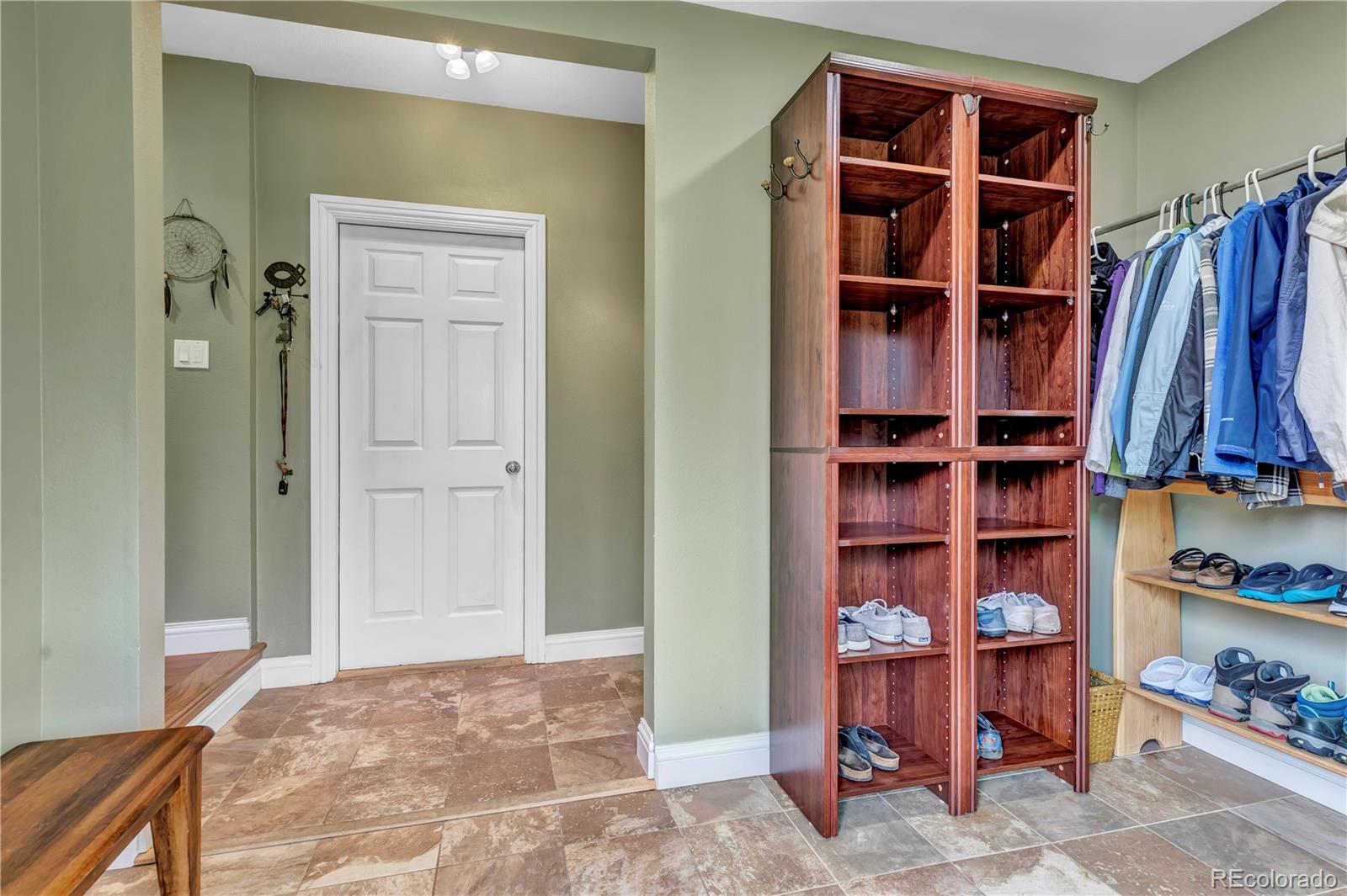 8922 Comanche Road Niwot, CO 80503 - Photo 22 of 40