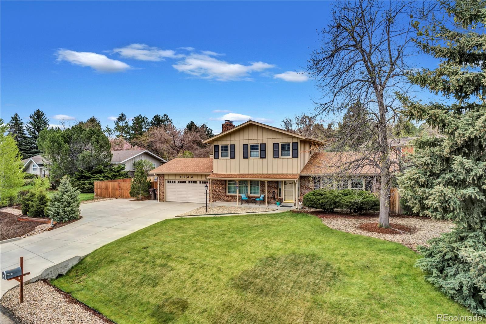 8922 Comanche Road Niwot, CO 80503 - Photo 3 of 40