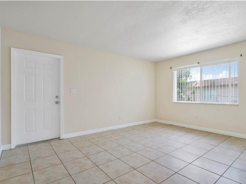 5300 Northwest 18th Street, Unit 4 Lauderhill, FL 33313 - Photo 11 of 15 Photo 11