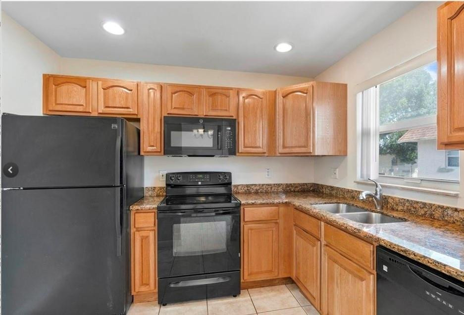 5300 Northwest 18th Street, Unit 4 Lauderhill, FL 33313 - Photo 9 of 15 Photo 9