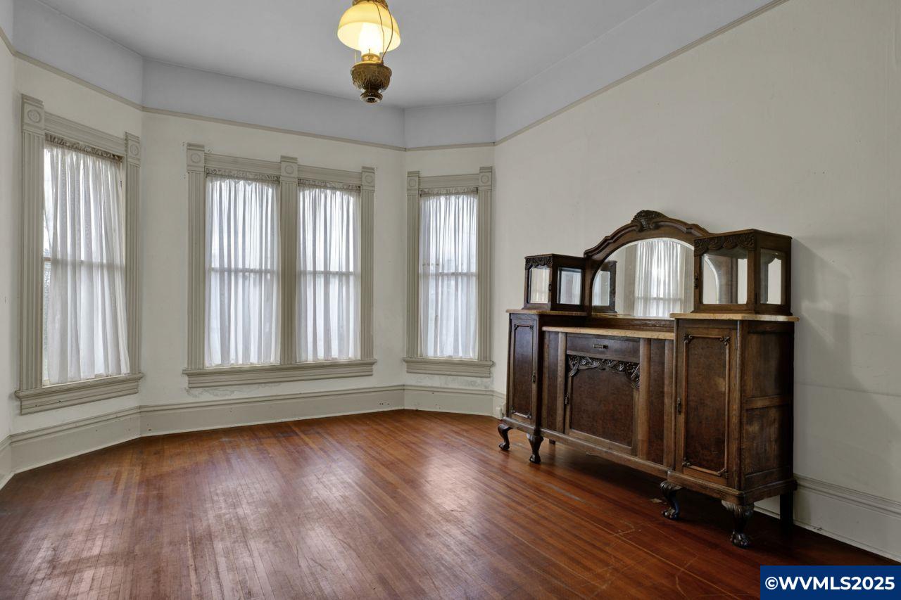 632 Southeast Baker Street Albany, OR 97321 - Photo 13 of 50