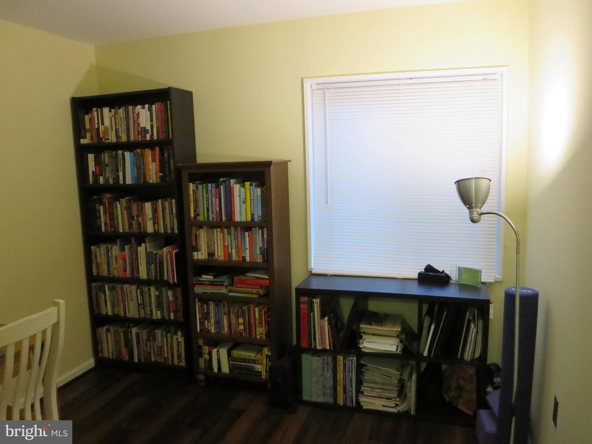 1413 Northgate Square, Unit 1C Reston, VA 20190 - Photo 16 of 22 Bed