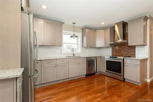 $2,550 | 204 Mill Street, Unit 1, Poughkeepsie, NY 12601