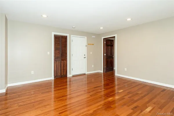 $2,550 | 204 Mill Street, Unit 1, Poughkeepsie, NY 12601