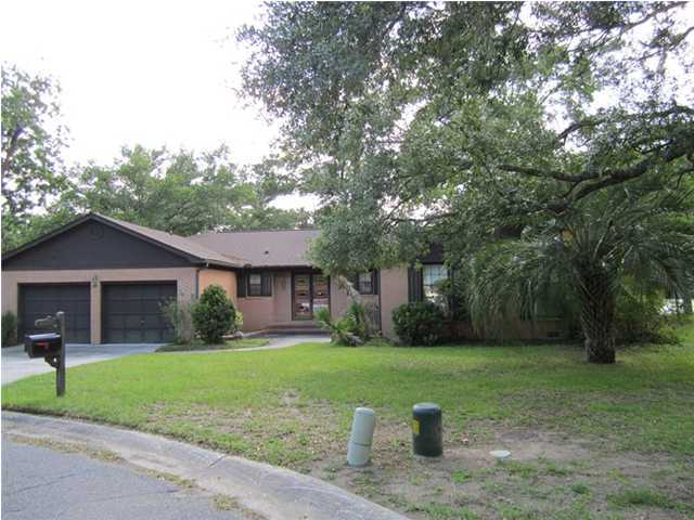 677 Libbys Point Mount Pleasant, SC 29464 - Photo 1 of 4 Primary Photo