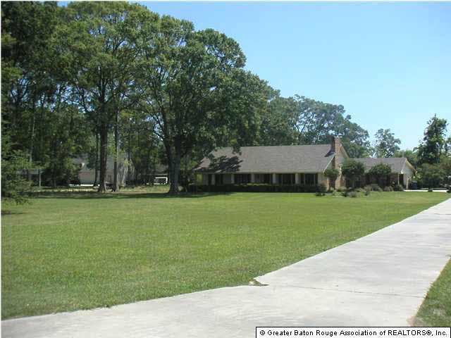 37165 Perkins Road Prairieville, LA 70769 - Photo 3 of 4 Gallery Image 3