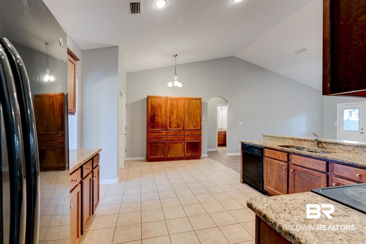 6134 Southbend Drive South Mobile, AL 36619 - Photo 9 of 25
