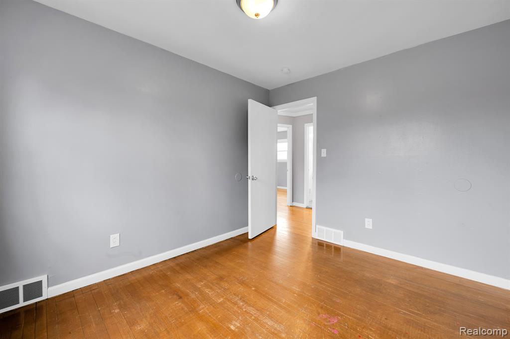 29648 Spring Arbor Drive Inkster, MI 48141 - Photo 10 of 15