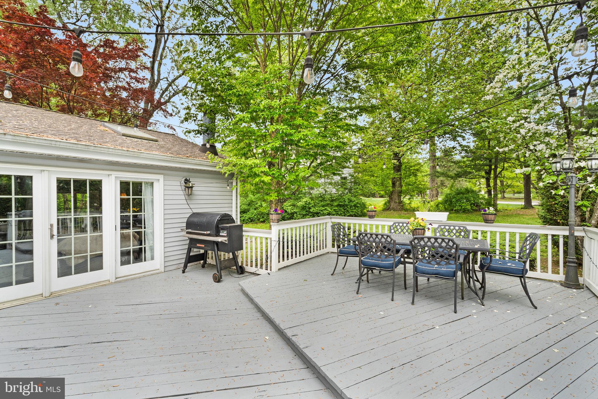 209 Lake Road Basking Ridge, NJ 07920 - Photo 32 of 40 a garden view with a sitting space