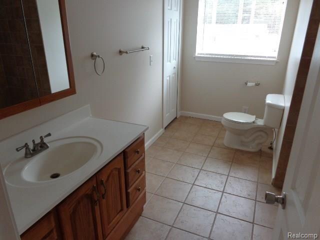 2595 Beach Road Port Huron, MI 48060 - Photo 10 of 23 2014-08-29 14.51