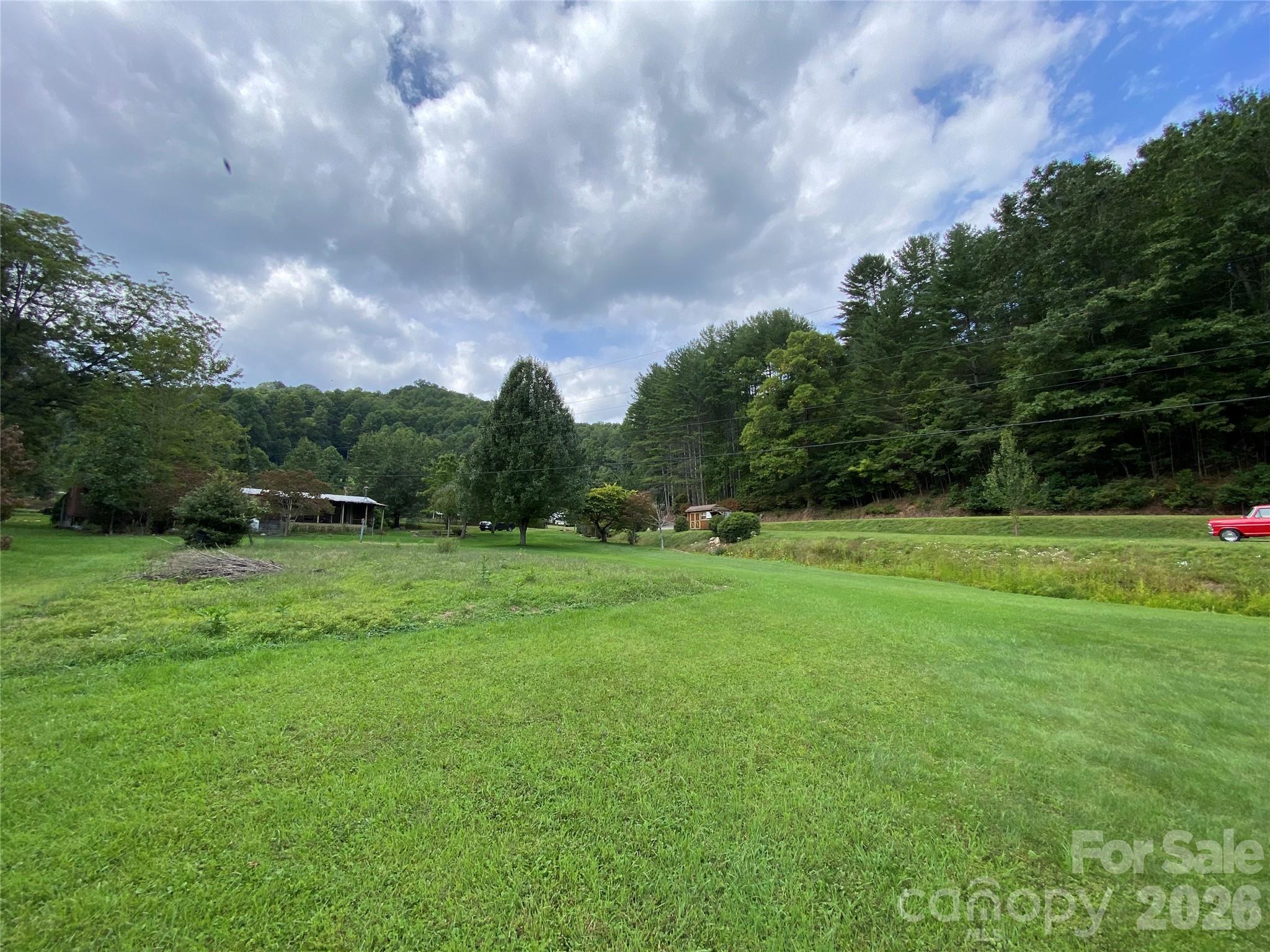 111 Hensley Branch Road Burnsville, NC 28714 - Photo 13 of 31