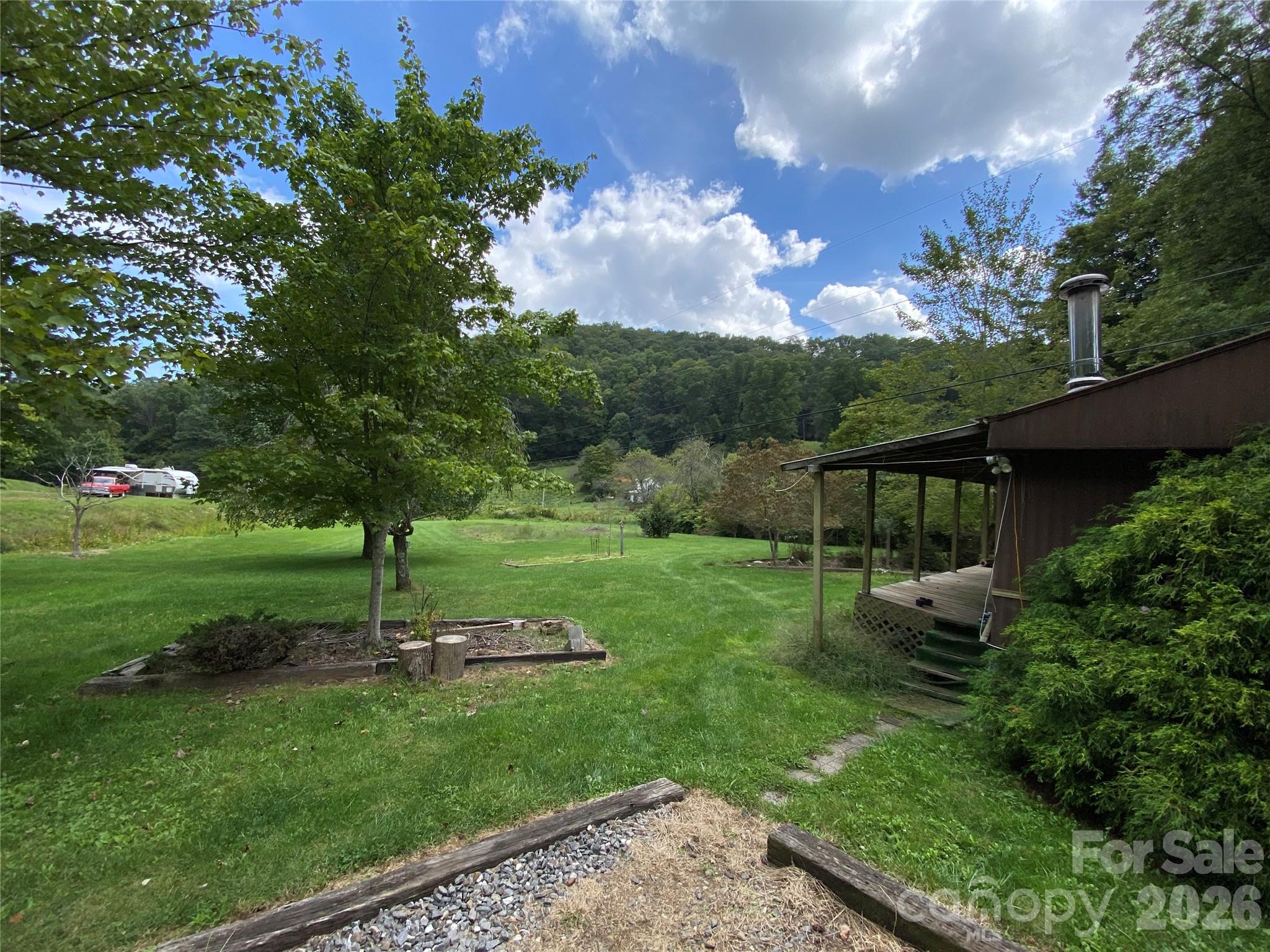 111 Hensley Branch Road Burnsville, NC 28714 - Photo 18 of 31