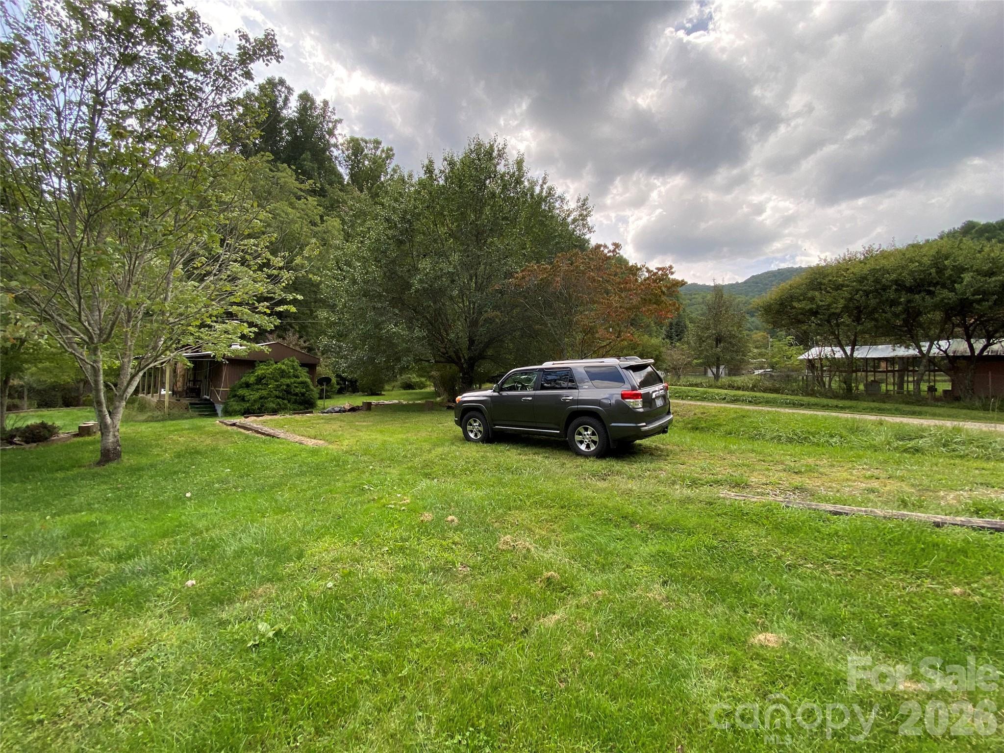 111 Hensley Branch Road Burnsville, NC 28714 - Photo 20 of 31