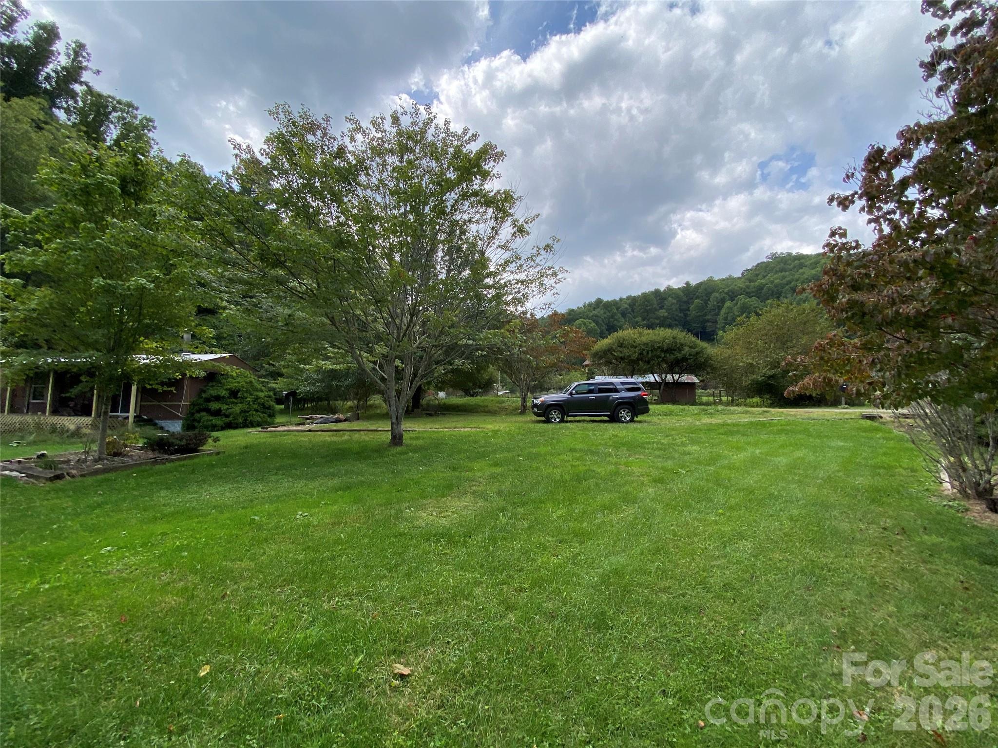 111 Hensley Branch Road Burnsville, NC 28714 - Photo 30 of 31