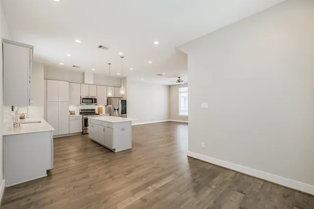 $3,500 | 1305 Mayfair Clarkson Lane, Houston, TX 77055