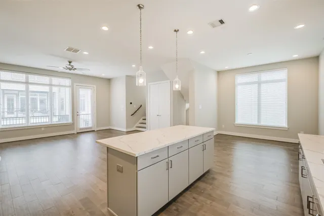 $3,500 | 1305 Mayfair Clarkson Lane, Houston, TX 77055