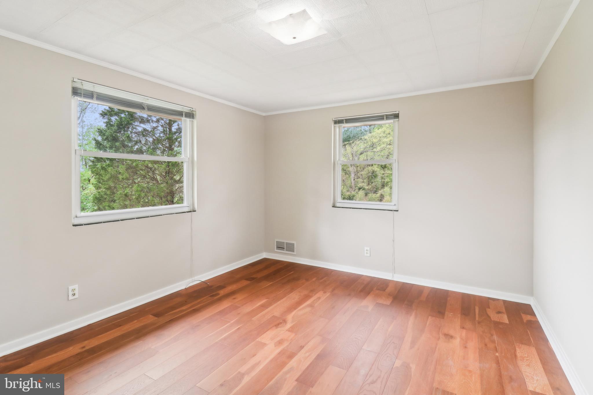 405 Southwest Drive Silver Spring, MD 20901 - Photo 24 of 65