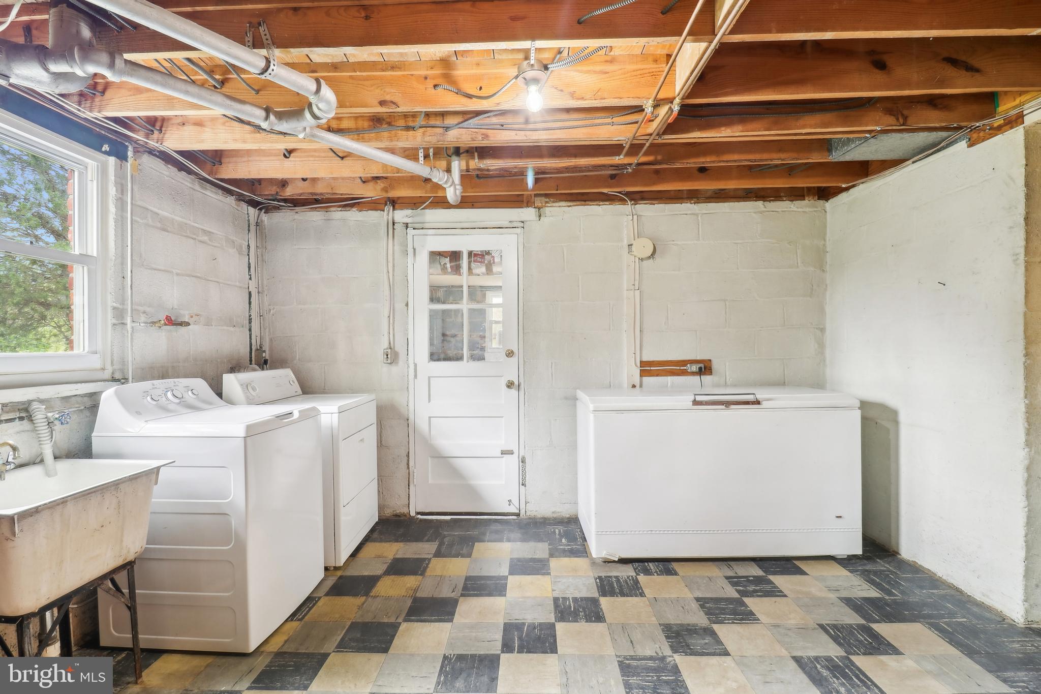 405 Southwest Drive Silver Spring, MD 20901 - Photo 48 of 65