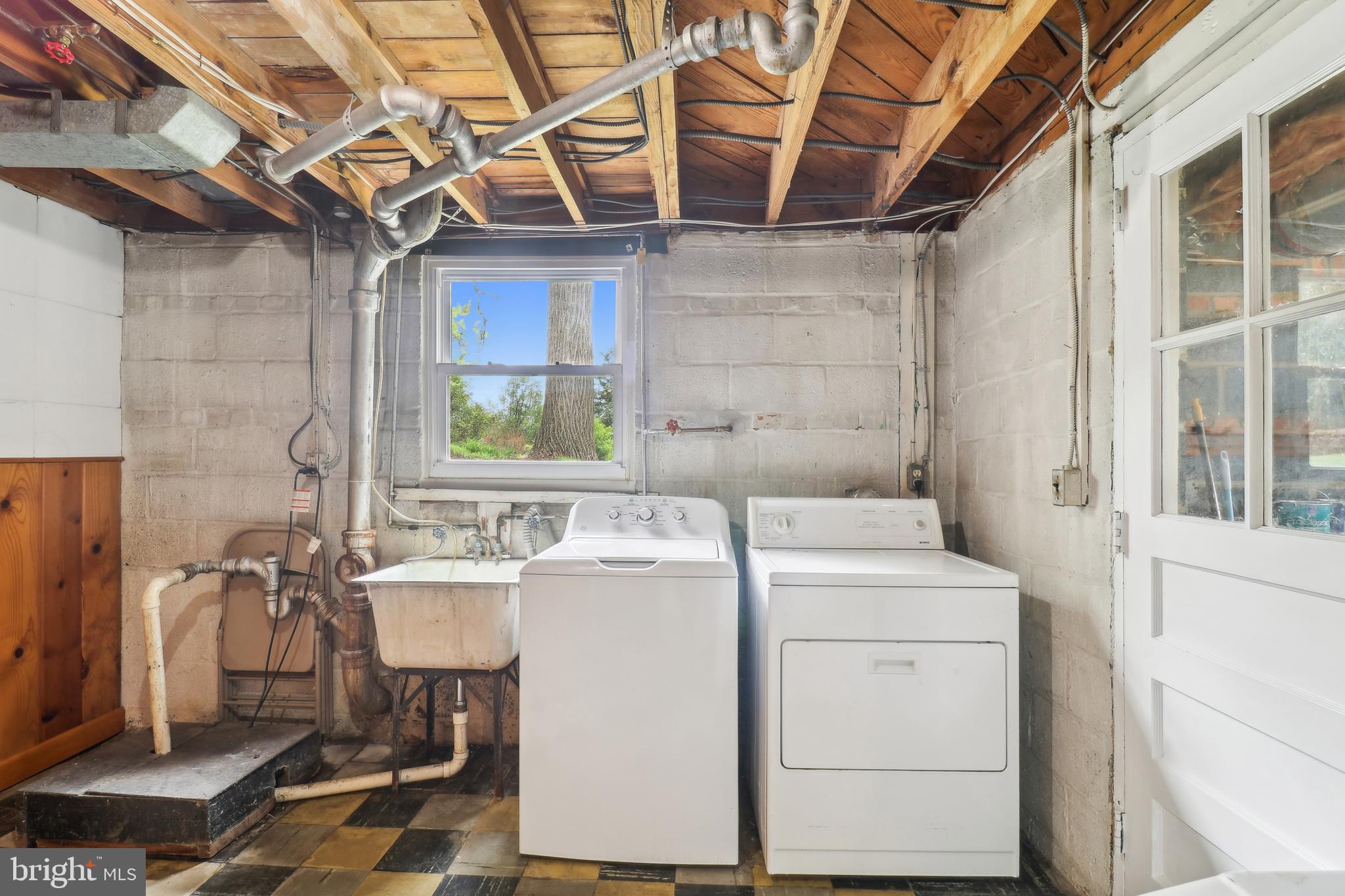 405 Southwest Drive Silver Spring, MD 20901 - Photo 49 of 65