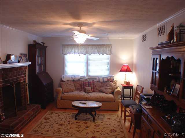 1065 Schroeder Road Powhatan, VA 23139 - Photo 9 of 20 Gallery Image 9