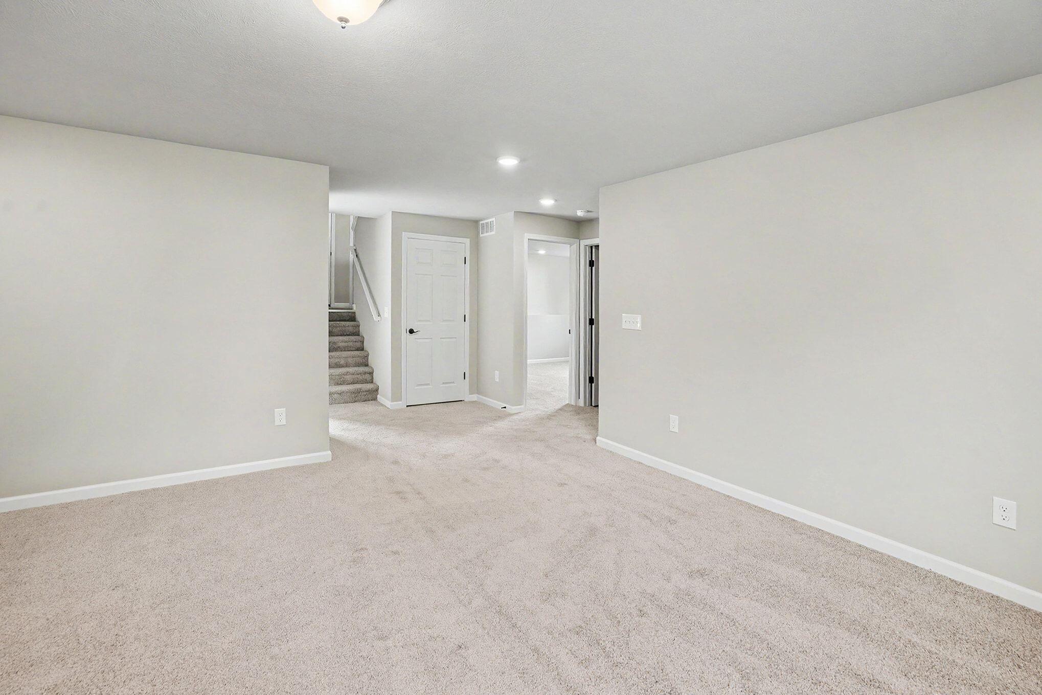 71372 Embassy Road Edwardsburg, MI 49112 - Photo 15 of 39 SGN038-i2060-Rec Room1