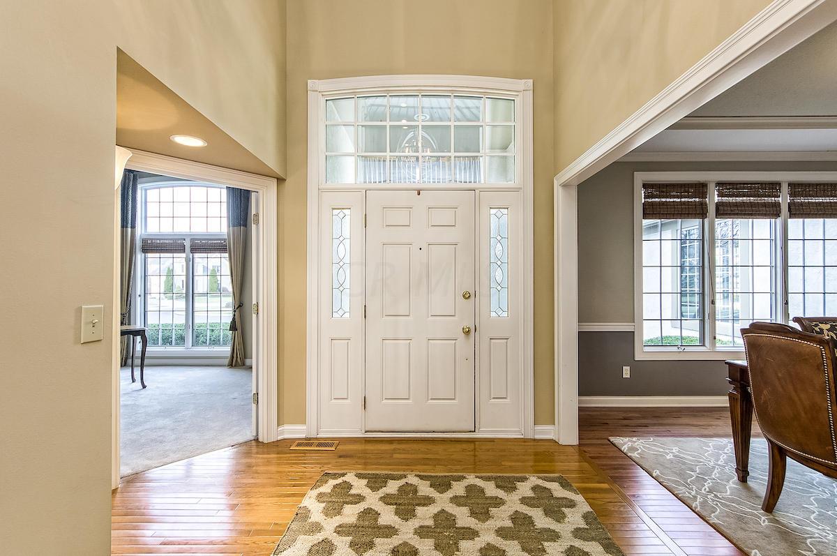 8270 Rookery Way Westerville, OH 43082 - Photo 5 of 79 Gallery Image 5