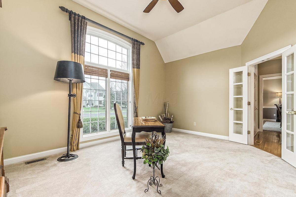 8270 Rookery Way Westerville, OH 43082 - Photo 8 of 79 Gallery Image 8