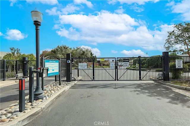 $58,000 | 2240 Golden Oak Lane, Unit 14, Merced, CA 95341