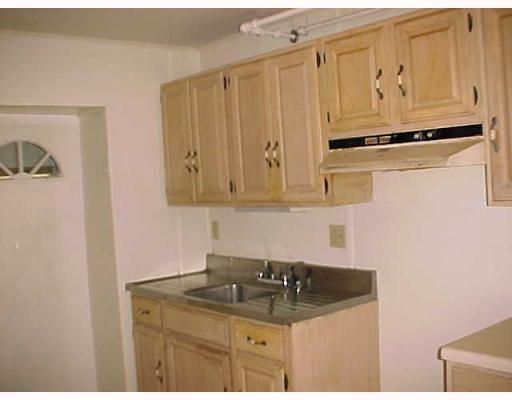313 Fairoaks Street McKees Rocks, PA 15136 - Photo 4 of 13 Kitchen.