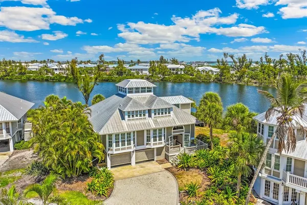 $2,500,000 | 43 Seawatch Lake Drive, Boca Grande, FL 33921
