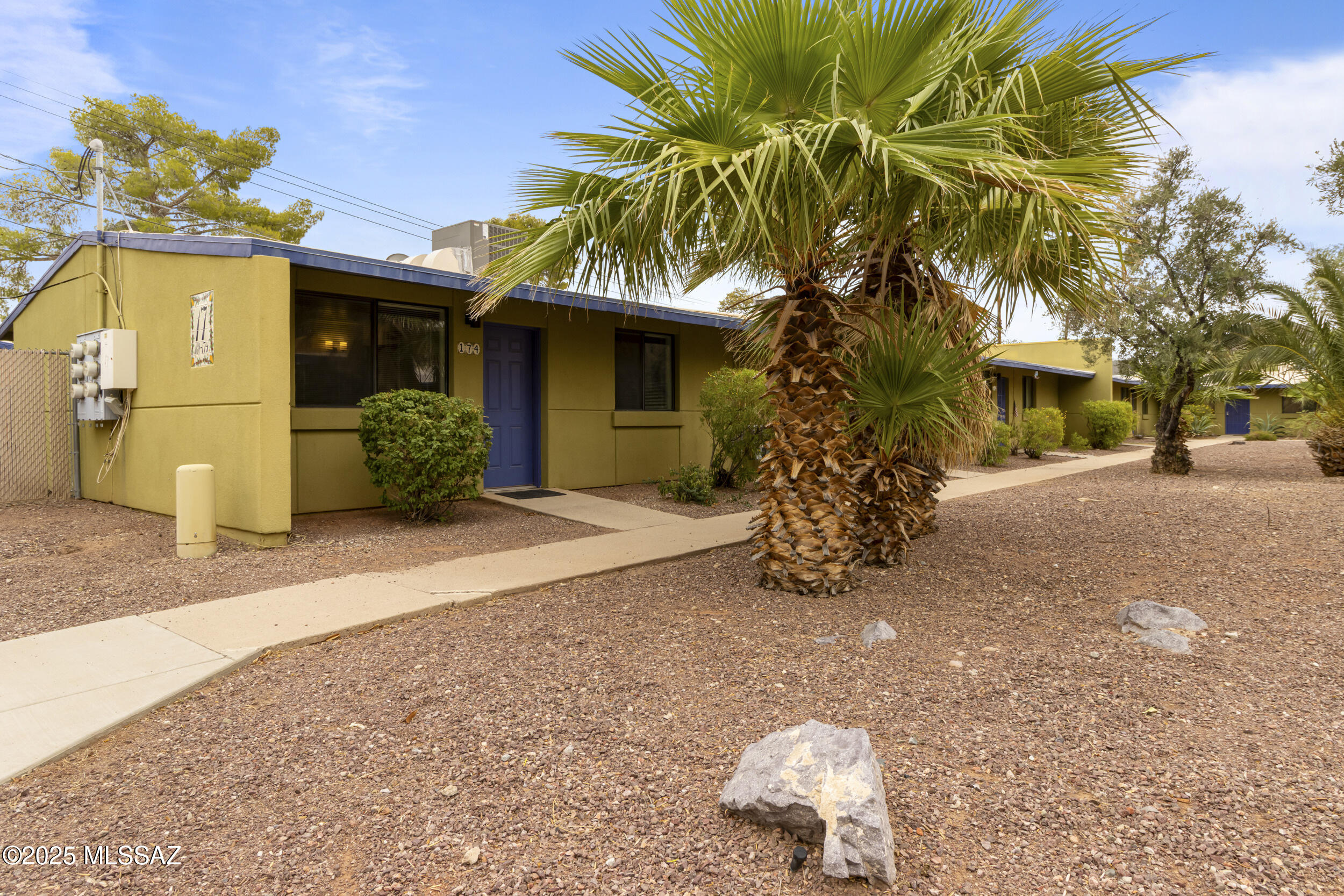 350 North Silverbell Road, Unit 174 Tucson, AZ 85745 - Photo 2 of 17