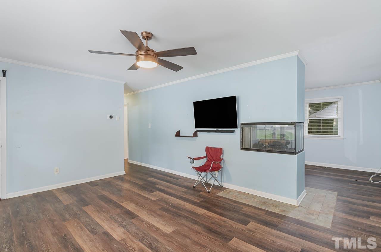 7208 Perry Circle Raleigh, NC 27616 - Photo 5 of 31 Gallery Image 5