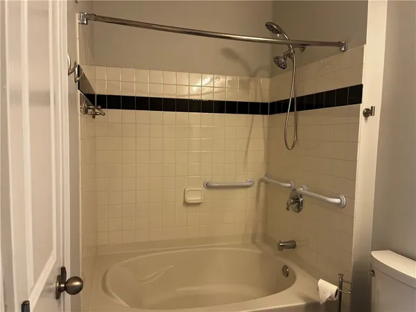 $3,200 | 1000 Providence Place, Unit 216, Providence, RI 02903