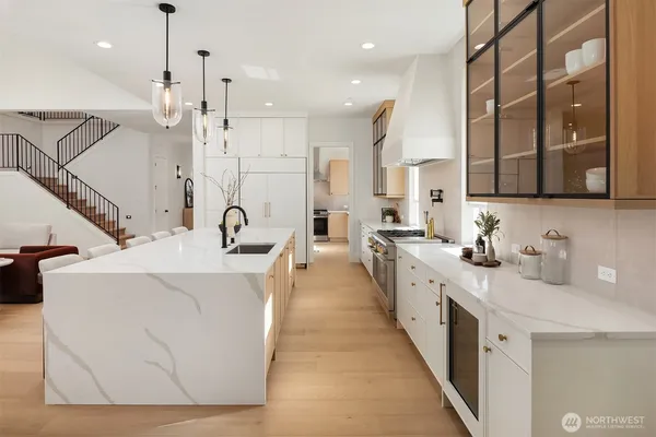 $3,375,000 | 1917 166th Place Northeast, Bellevue, WA 98008