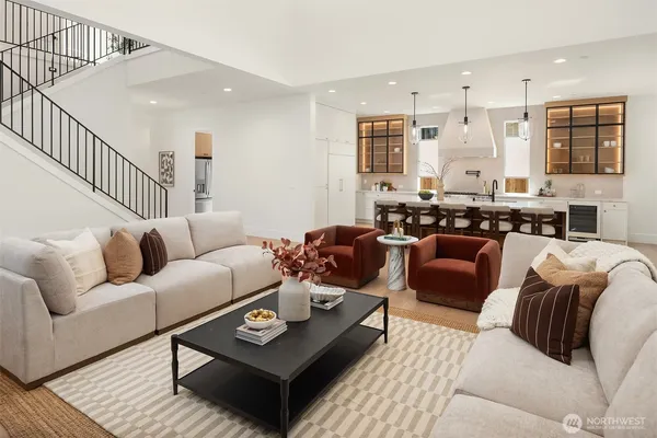 $3,375,000 | 1917 166th Place Northeast, Bellevue, WA 98008
